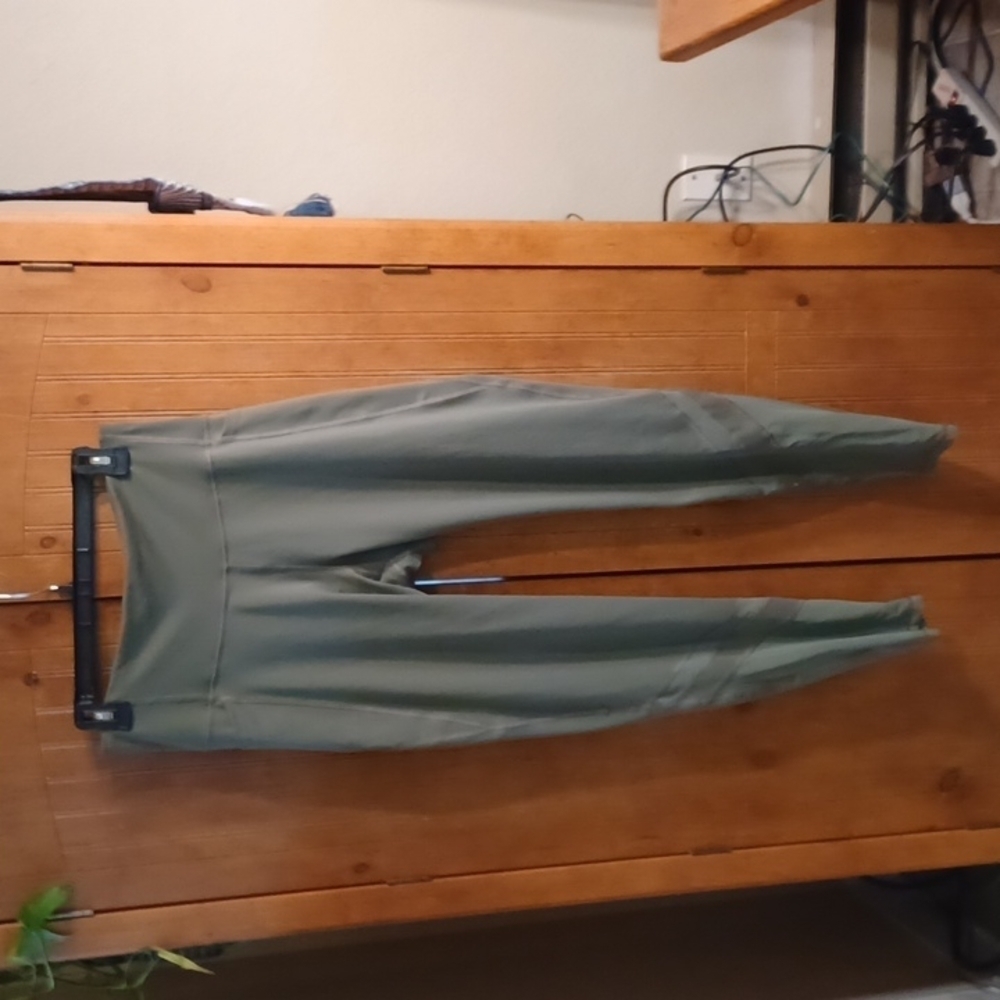 OLD NAVY Active Athletic leggings